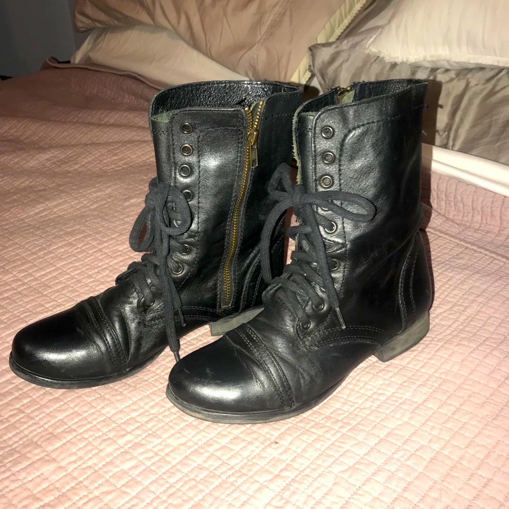 Steve Madden Troopa Combat Boots